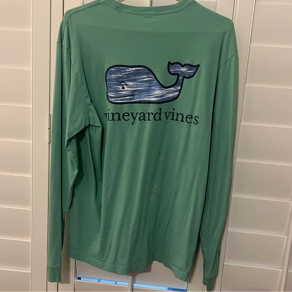 Long sleeve pocket tee